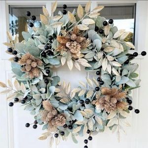 Meet your Posher, Leslie